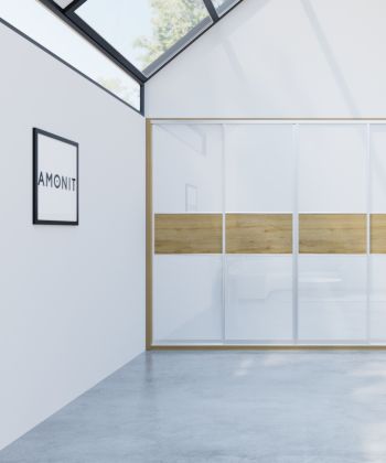 Vestavěná skříň s posuvnými dveřmi č. 10