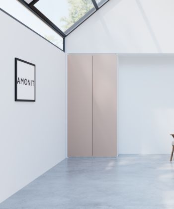 Vestavěná skříň s pantovými dveřmi č. 14