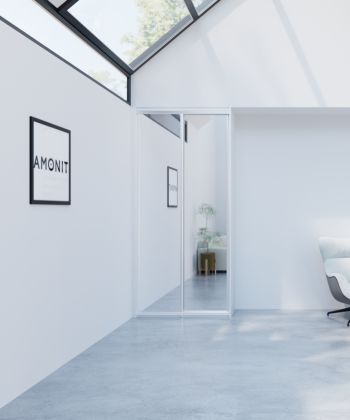 Vestavěná skříň s posuvnými dveřmi č. 2