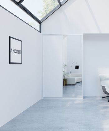 Vestavěná skříň s posuvnými dveřmi č. 3